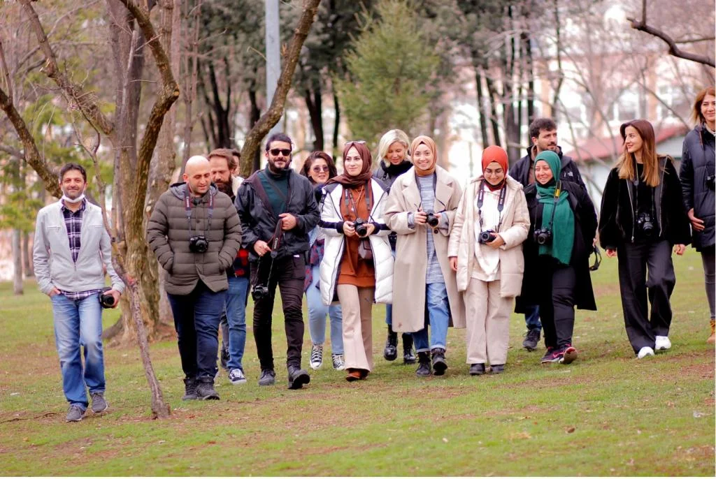 Öğrencilerle park yürüyüşü